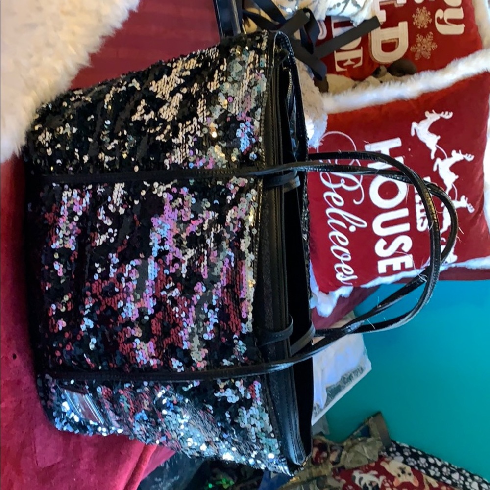Express tote